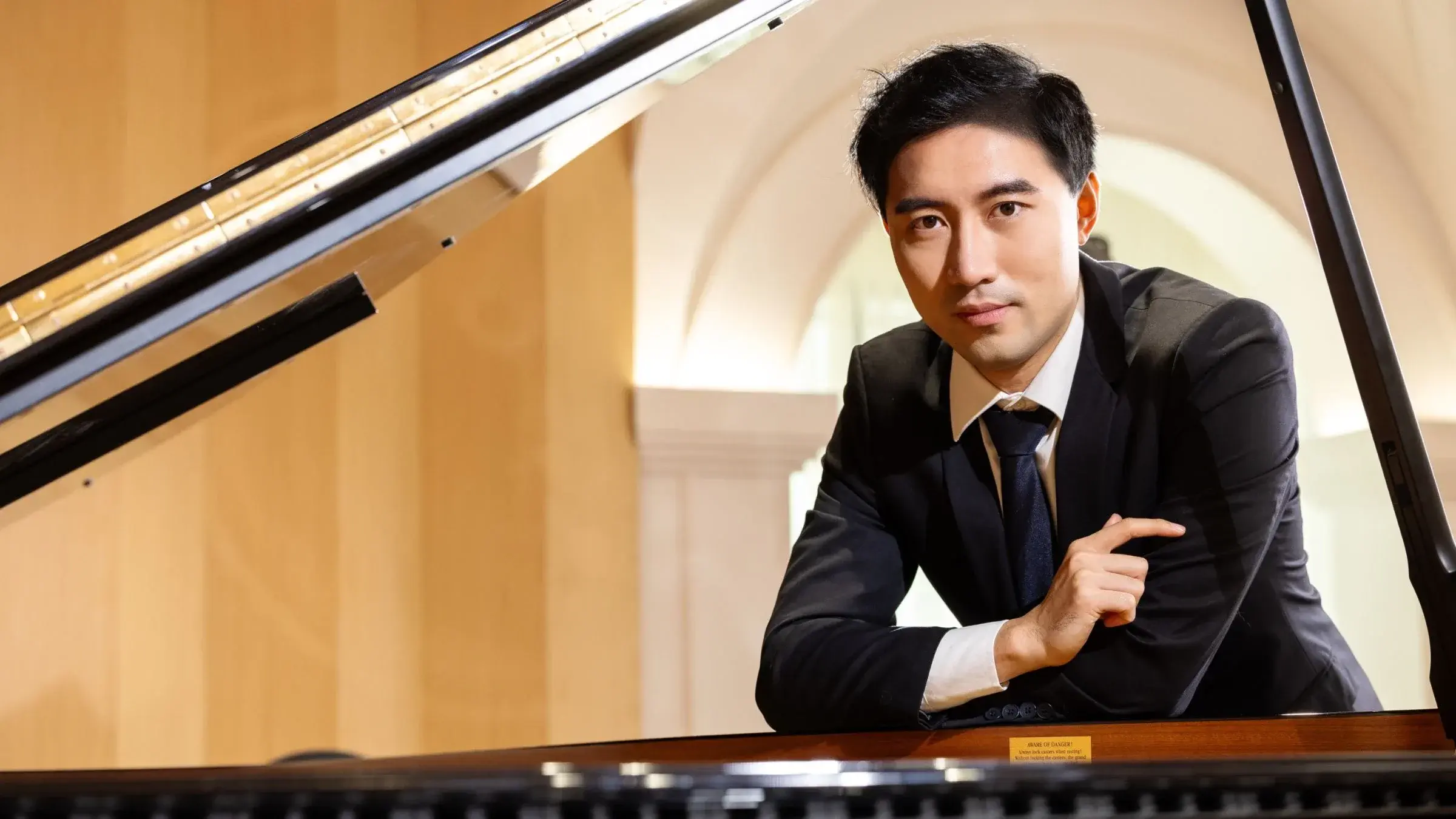 Rixiang Huang