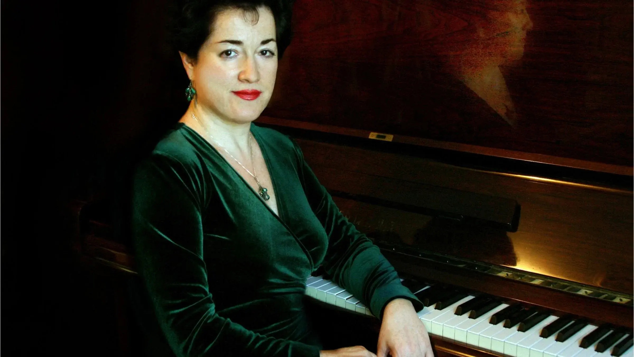 Zoya Shuhatovich